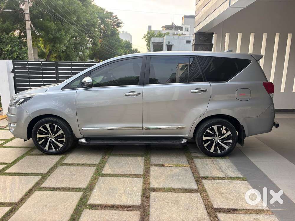 Toyota Innova Crysta 2.4 Z 7 Str, 2023, Diesel
