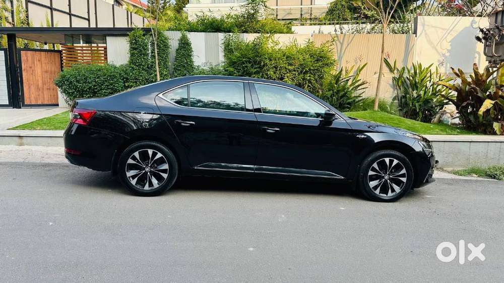 Skoda Superb 2.0 Tsi At L&k, 2020, Petrol