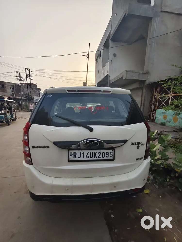 Mahindra Xuv500 2016 Diesel 135000 Km Driven