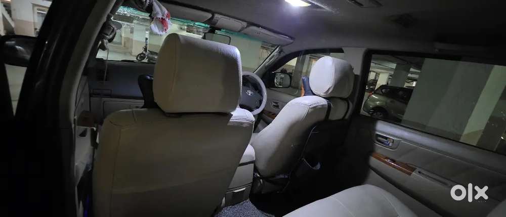 2011 Toyota Fortuner 4x4 - Valid Till 2031