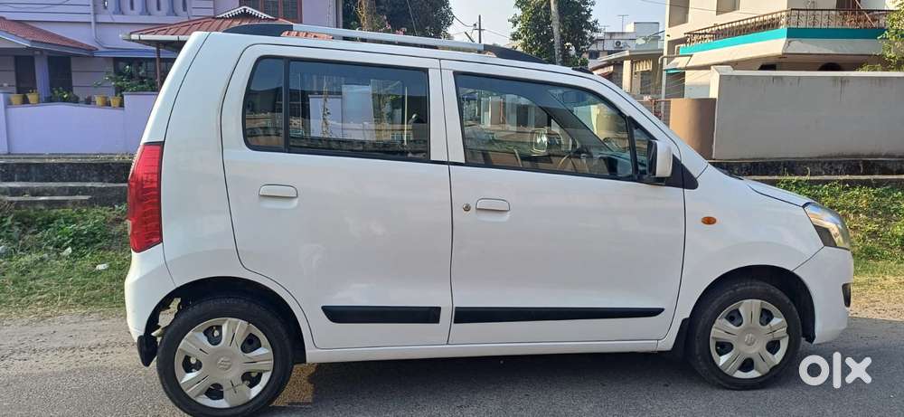 Maruti Suzuki Wagon R 1.0, 2014