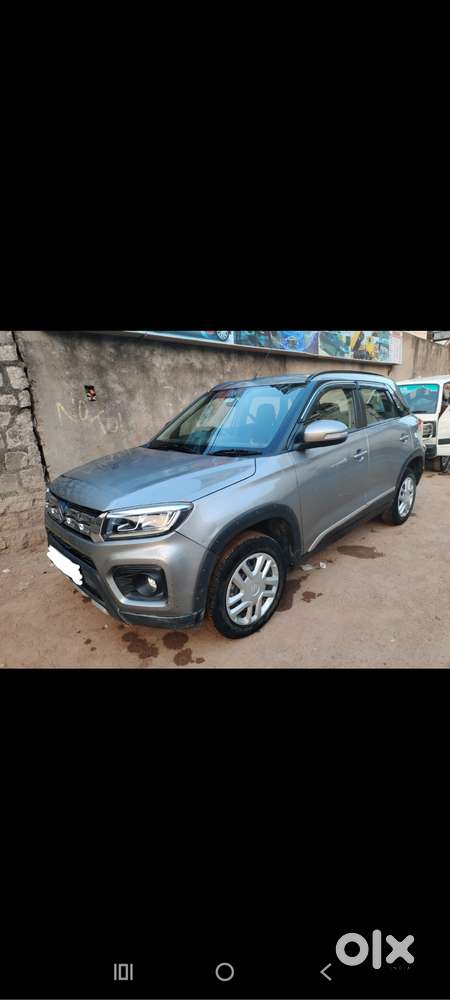 Vitara Brezza Vxi Premium Silver