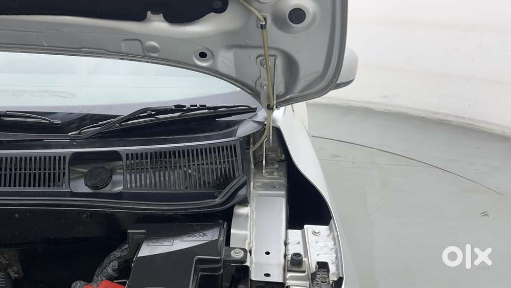 Renault Triber Rxz, 2019, Petrol