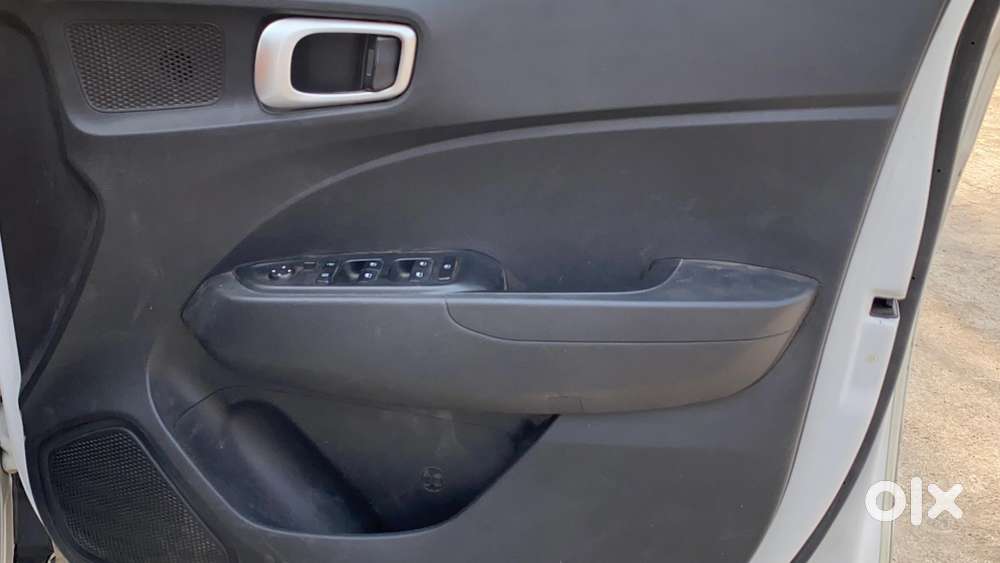 Hyundai Venue S, 2021, Petrol