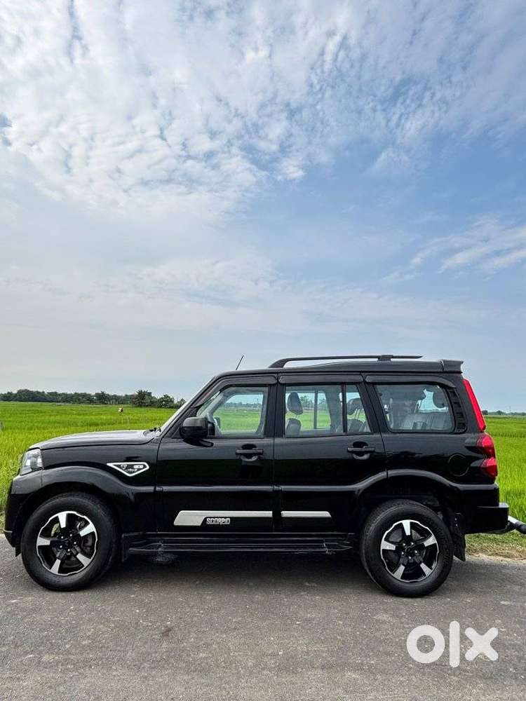 Mahindra Scorpio Classic 2.2 S 11 Mt 7 Str, 2025, Diesel