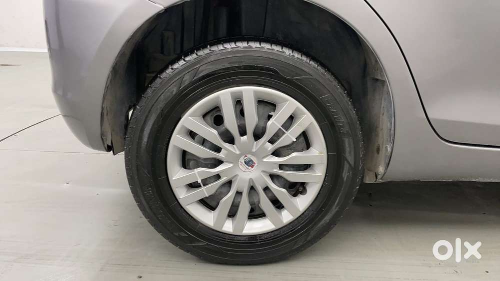 Maruti Suzuki Swift Vvt Vxi, 2017, Petrol