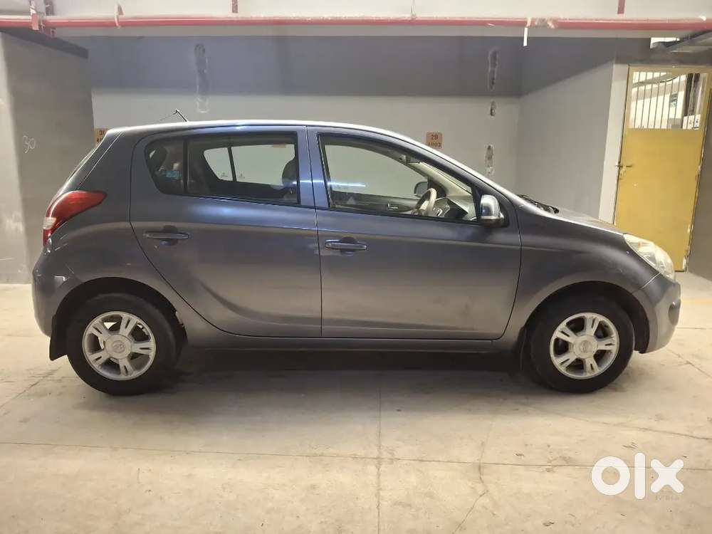Hyundai I20 Sportz 2012 Model