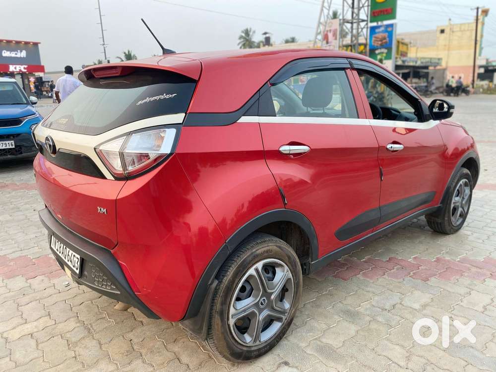Tata Nexon 1.5 Revotorq Xm (s), 2018, Diesel