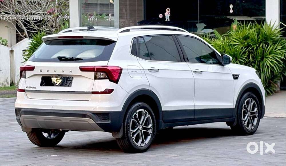 Skoda Kushaq 1.0 Tsi Style At, 2023, Petrol