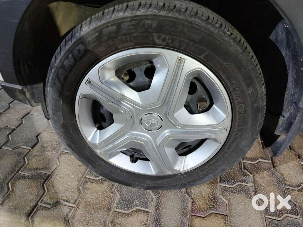 Tata Nexon 1.2 Revotron Xm, 2021, Petrol