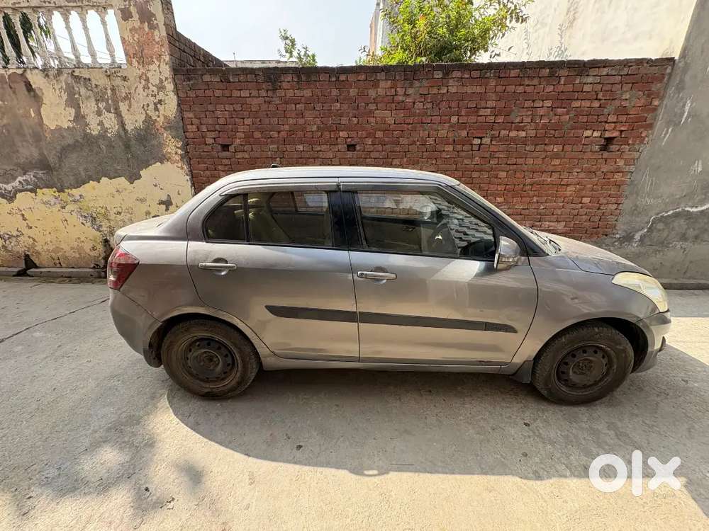 Maruti Suzuki Dzire 2013 Cng & Hybrids 97000 Km Driven