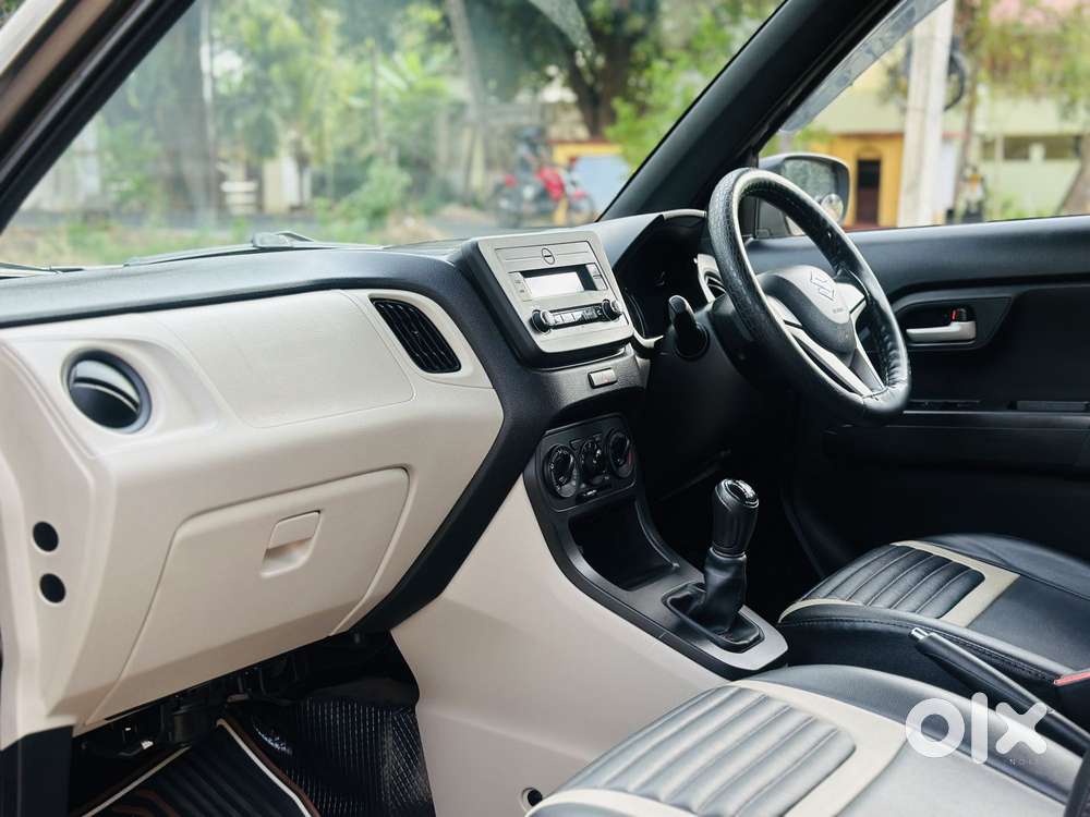 Maruti Suzuki Wagon R Vxi, 2022, Petrol