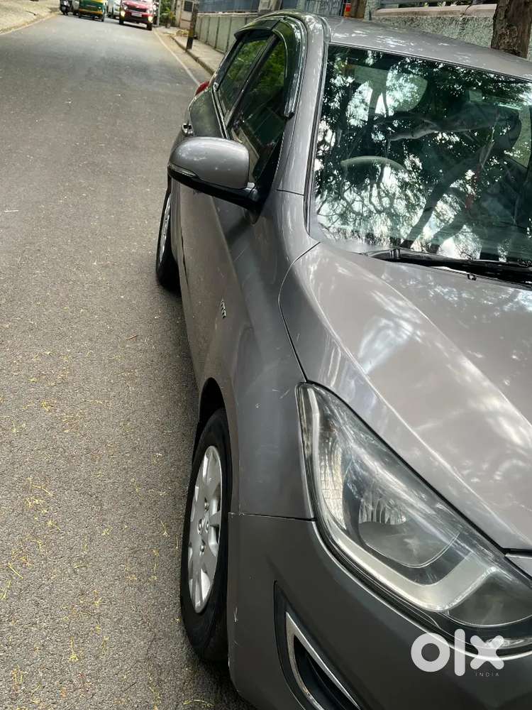 Hyundai I20 Magna Petrol 2013