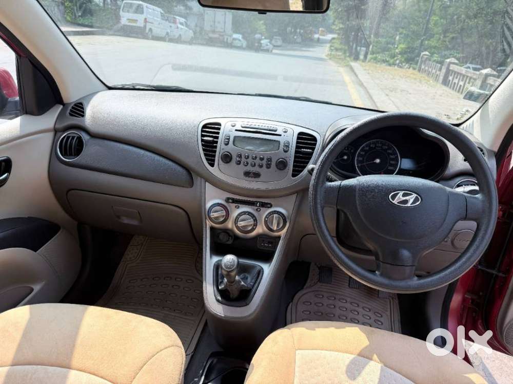 Hyundai I10 Sportz, 2012, Petrol