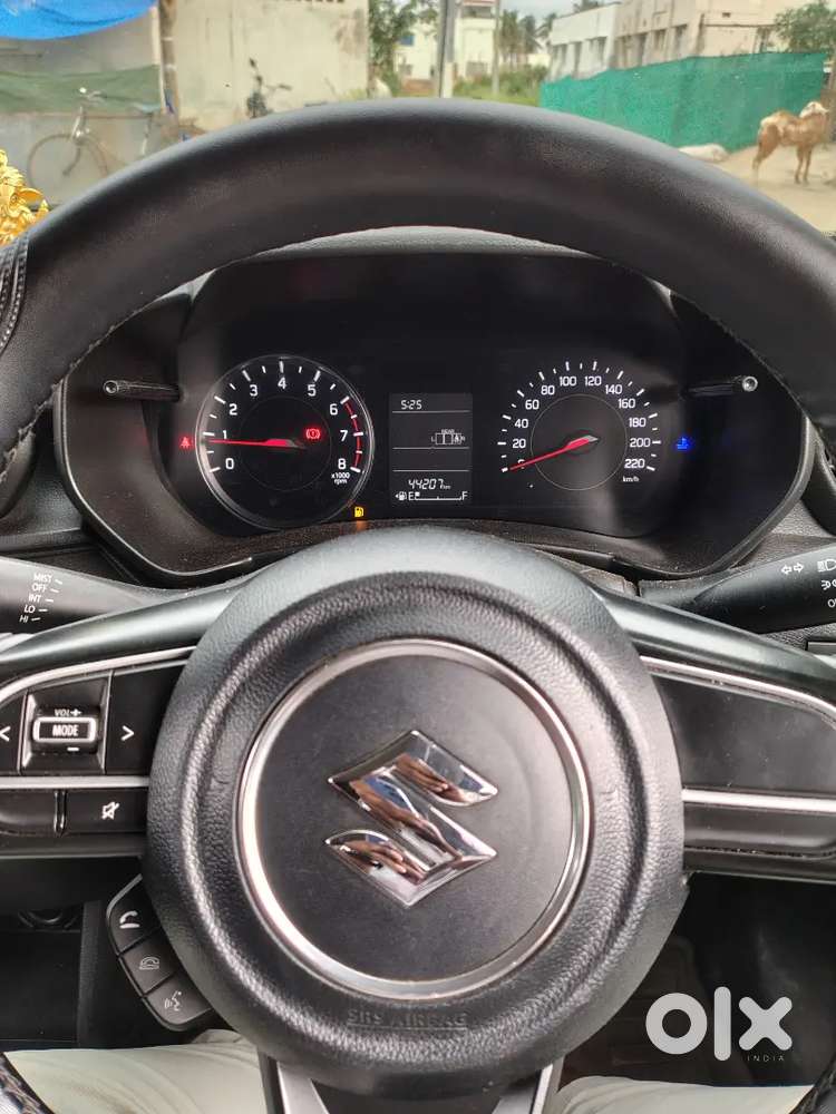 Maruti Suzuki Swift Vxi 2024 2025
