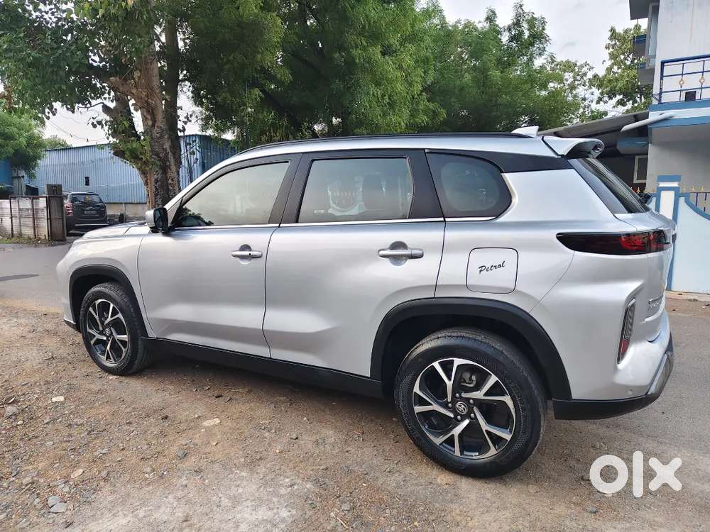 Toyota Urban Cruiser 2024