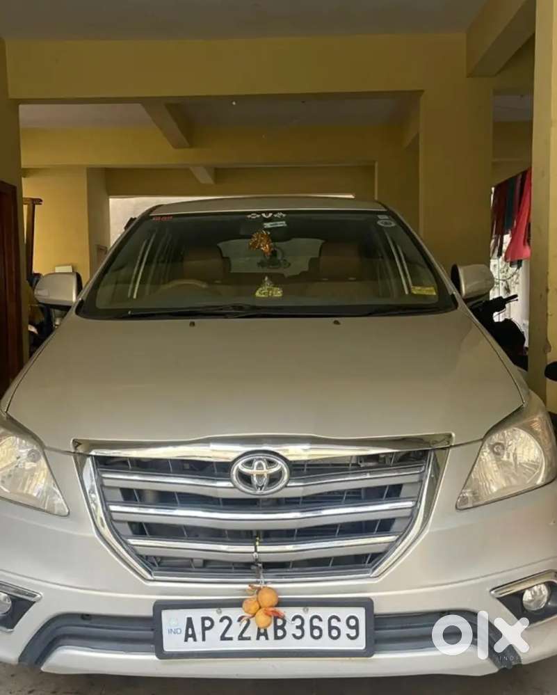 Toyota Innova 2.5 G 2010 Very Good Condition 4 Seal Types Apollo