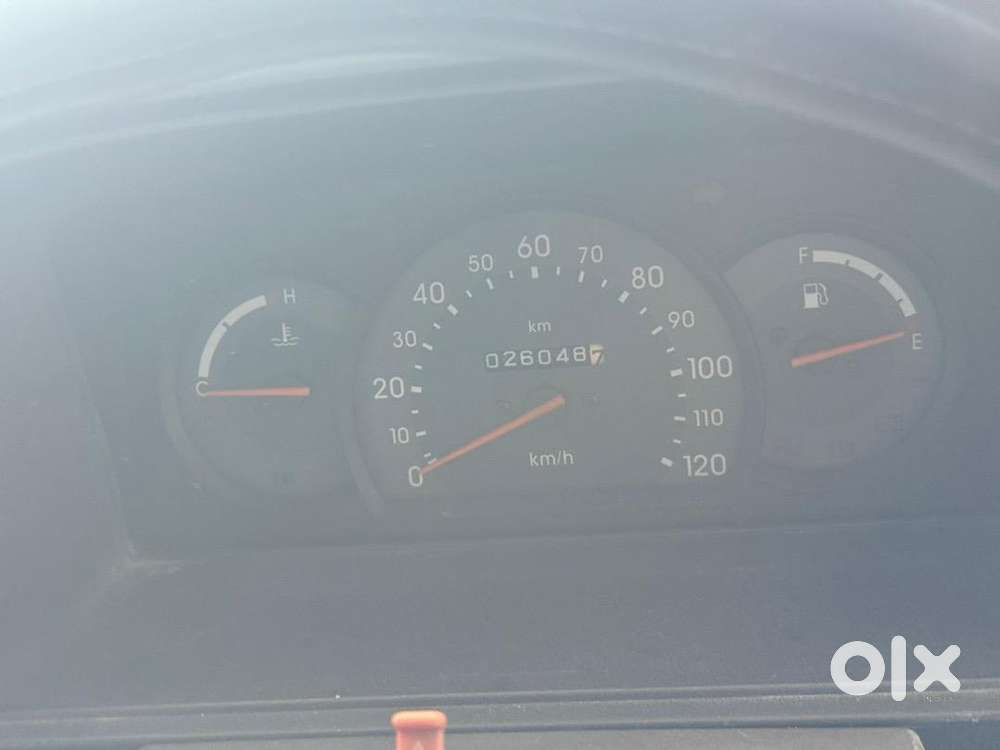 Maruti Suzuki Omni 2011