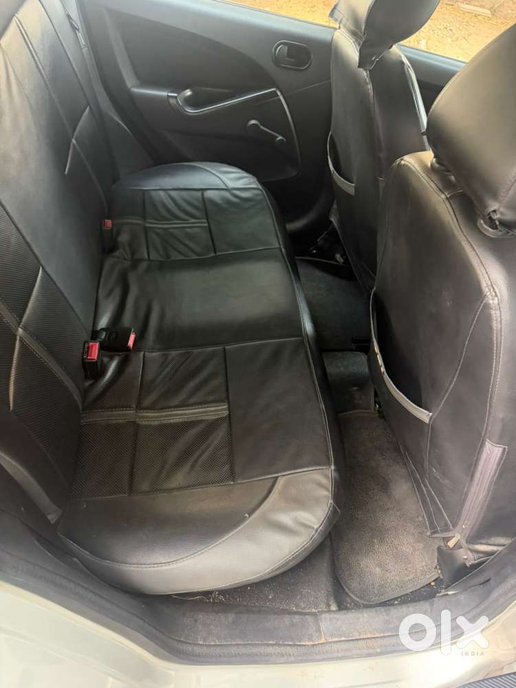 Ford Figo Petrol Manual 2010
