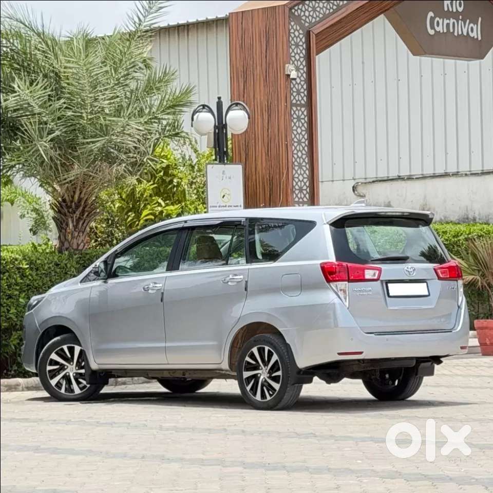 Toyota Innova Crysta, 2025, Diesel