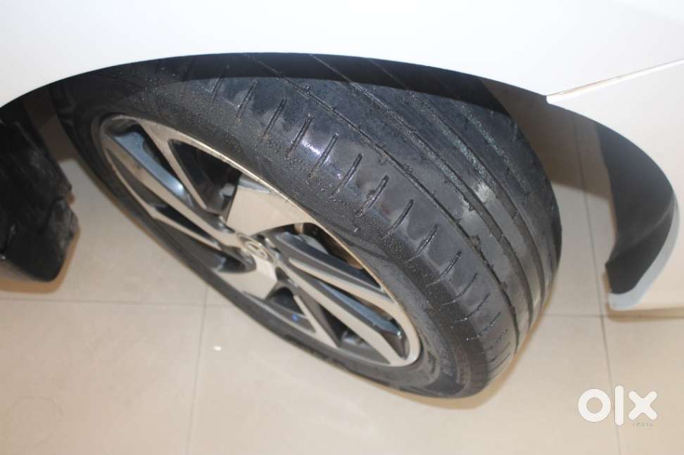 Toyota Glanza 1.2 V Amt, 2023, Petrol