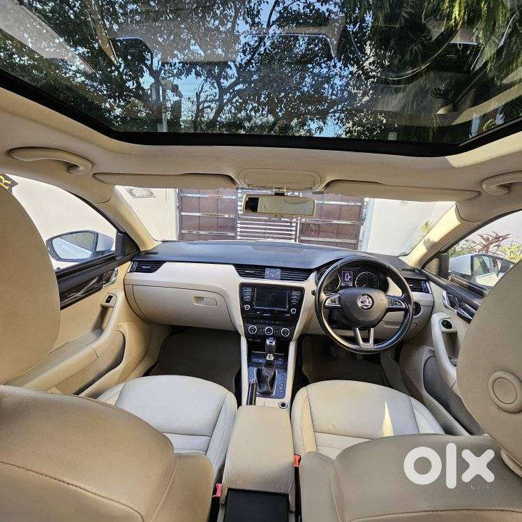 Skoda Octavia, 2015, Petrol
