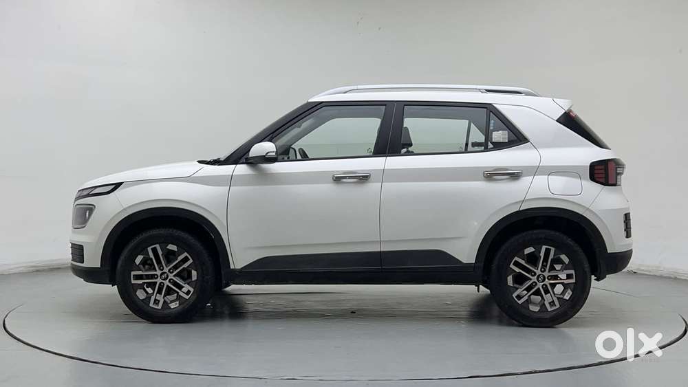Hyundai Venue 1.0 Sx (o) Turbo Dct, 2023, Petrol