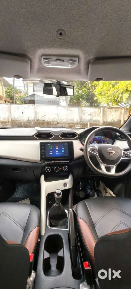 Nissan Magnite 1.0 Xv, 2021, Petrol
