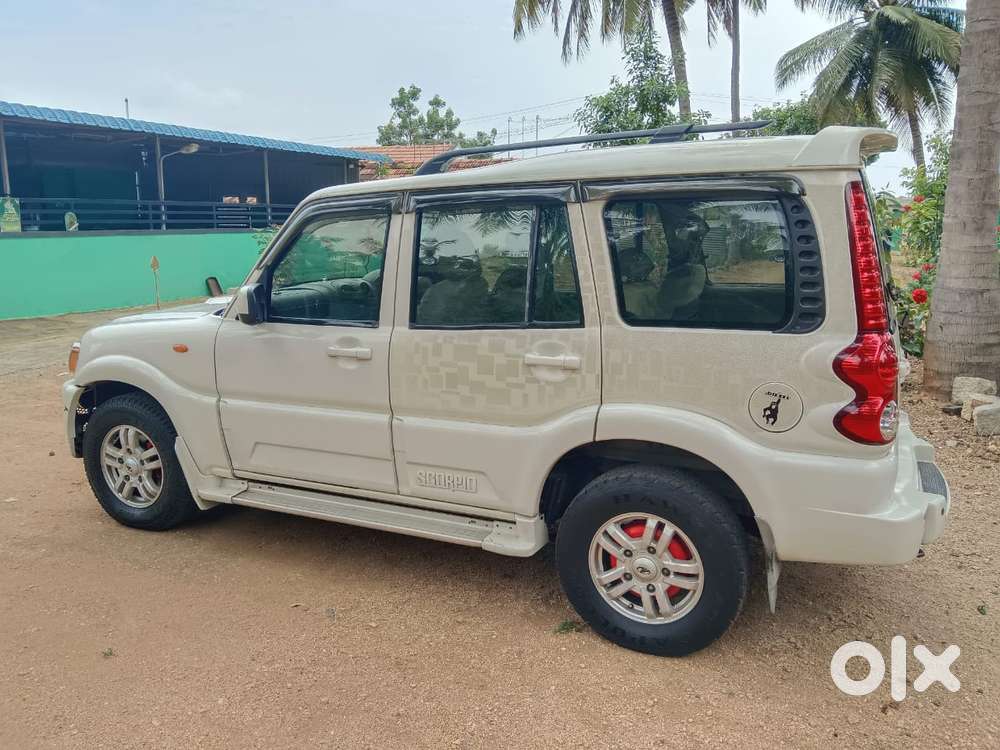 Mahindra Scorpio Vlx Airbags Bs Iii, 2011