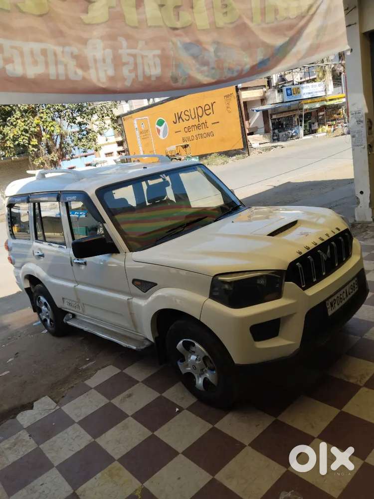 Mahindra Scorpio S2