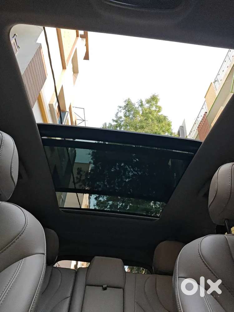 Mahindra Xuv700 Ax7 Luxury Pack