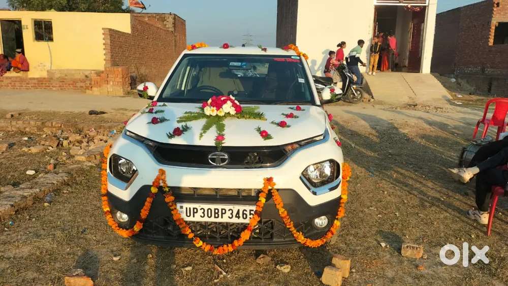 Mujhe Car Jaldi Bechna H