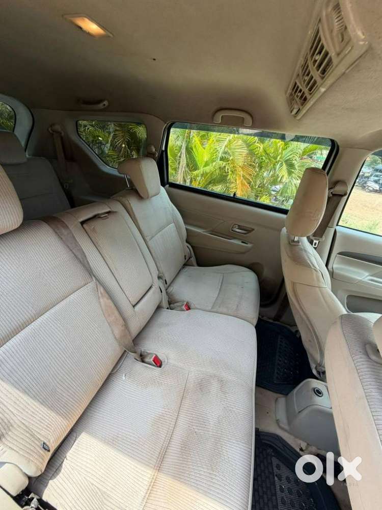 Maruti Suzuki Ertiga 1.5 Vxi Shvs, 2022, Petrol
