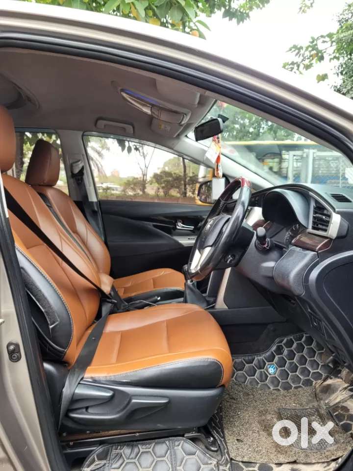 Toyota Innova Crysta 2.4 V 7 Str, 2018, Diesel