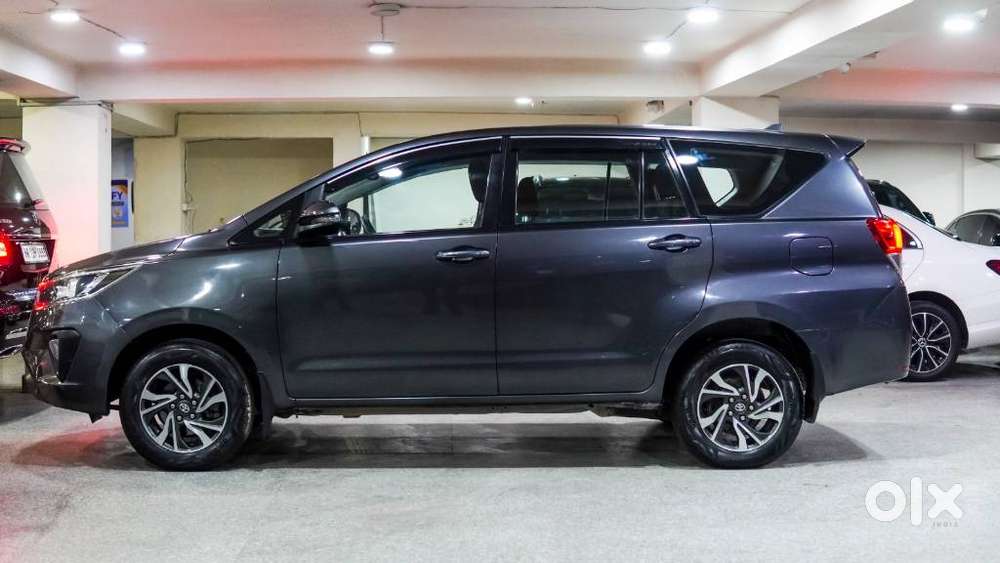 Toyota Innova Crysta 2.7 Gx At 8s, 2021, Petrol