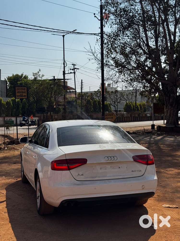 Audi A4 2014 Diesel 77498 Km Driven