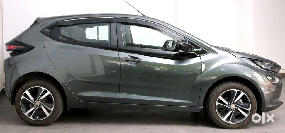 Tata Altroz 1.2 Xza Plus, 2023, Petrol