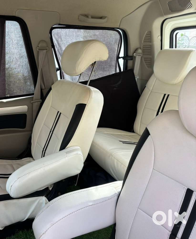 Mahindra Scorpio S11 Top Model