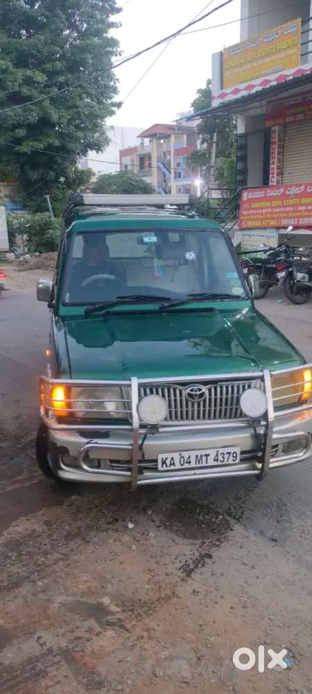 Toyota Qualis Diesel 2004