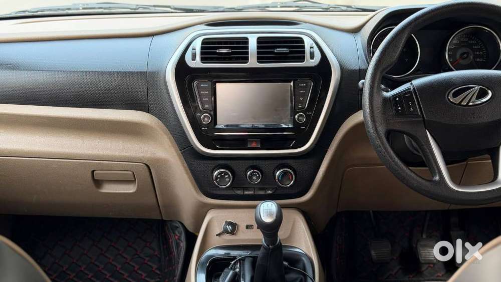 Mahindra Tuv 300 T10, 2018, Diesel