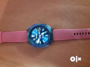 Price of best sale samsung gear sport