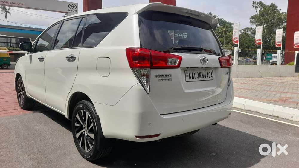 Toyota Innova Crysta 2.8 Zx At, 2022, Petrol