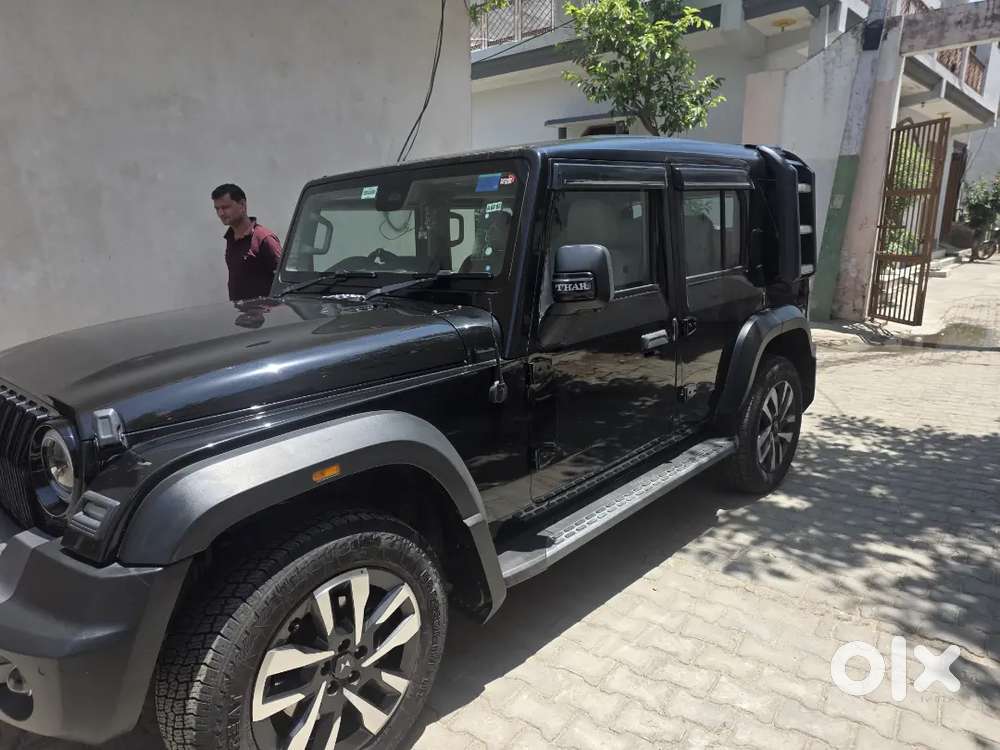 Mahindra Thar Roxx 2025 Diesel Well Maintained