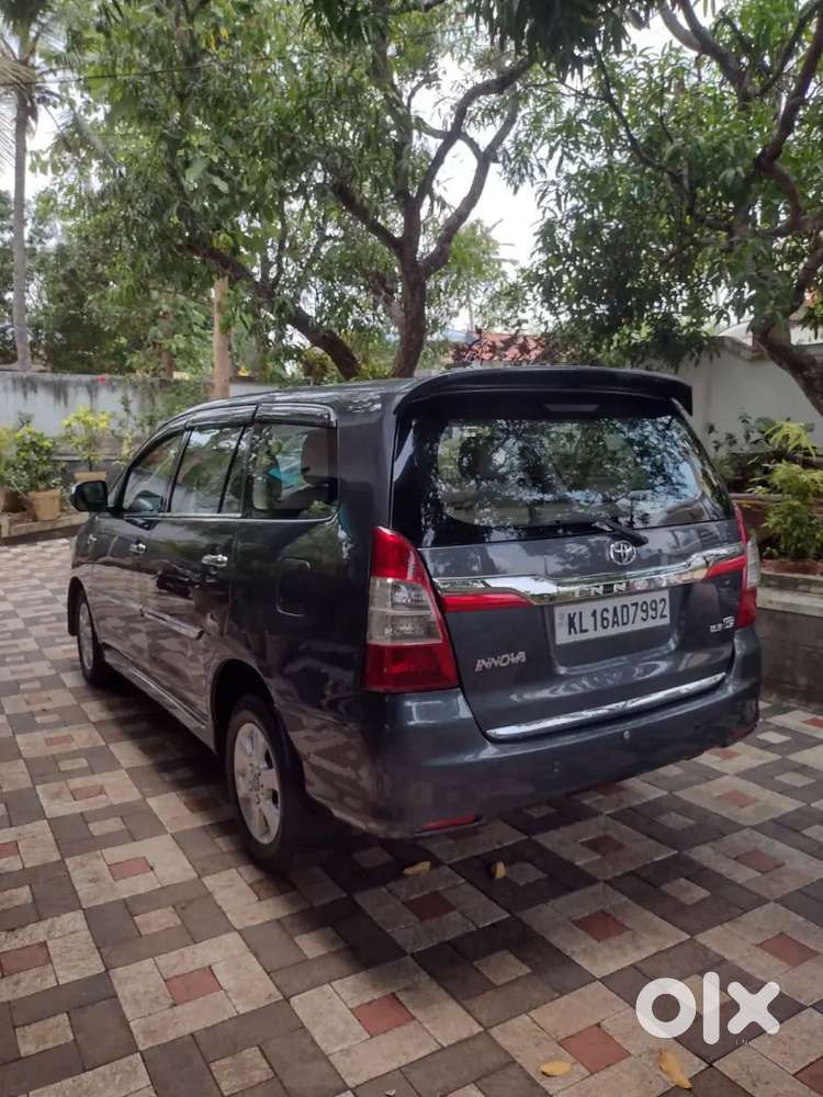 Toyota Innova 2.5 Gx Diesel Manual 2015 | 7 Seater