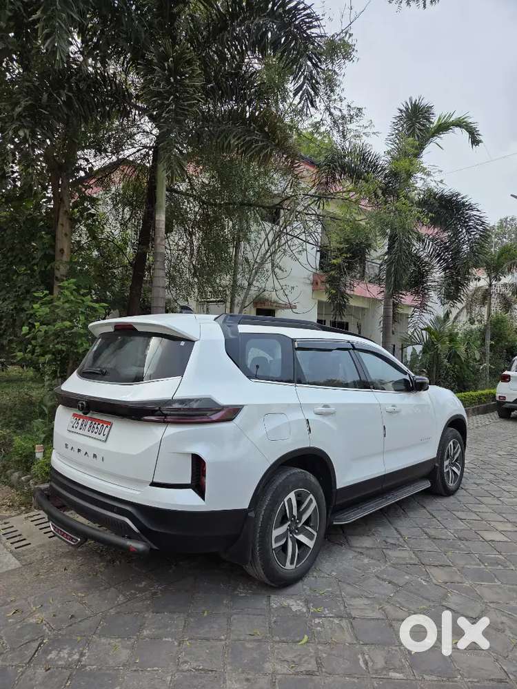 Tata Safari Adventure 2025 Diesel