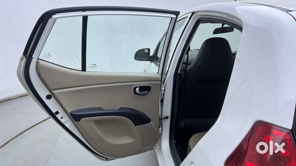 Hyundai I10 Sportz 1.1 Irde2, 2016, Petrol