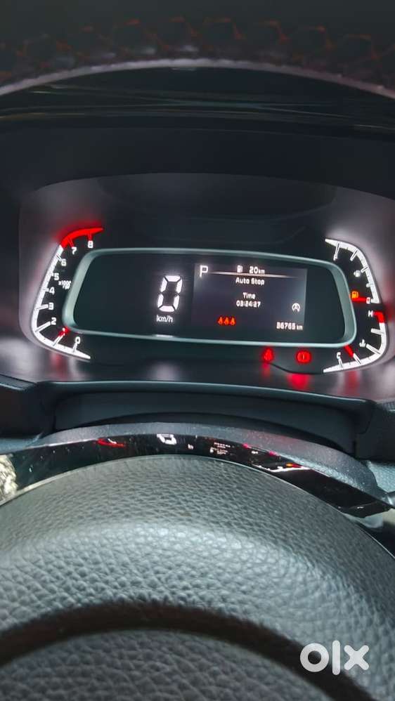 Kia Sonet 2023 Petrol Well Maintained With Extended Warranty