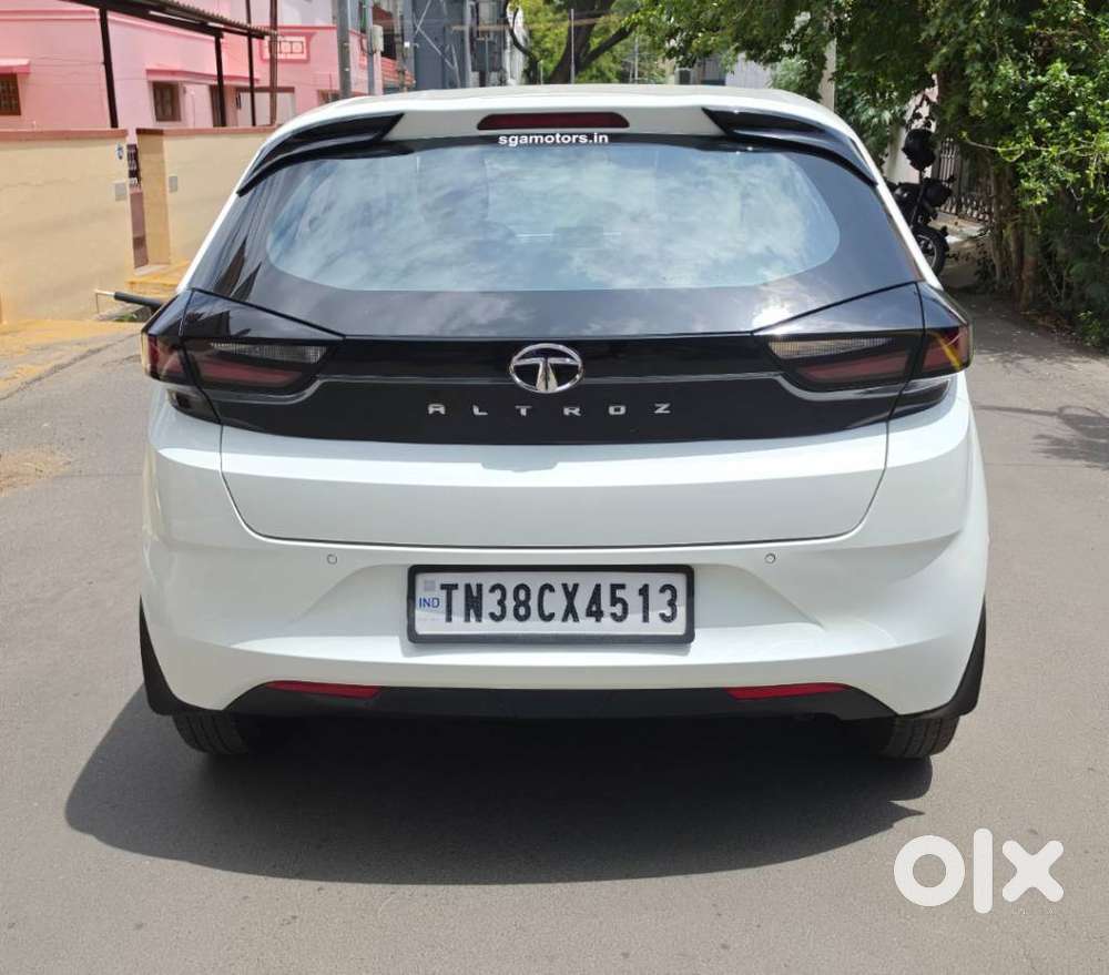 Tata Altroz 1.2 Xe, 2021, Petrol