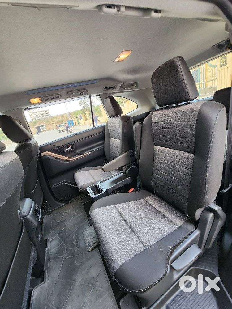 Maruti Suzuki Invicto Zeta Plus 7str, 2024, Petrol