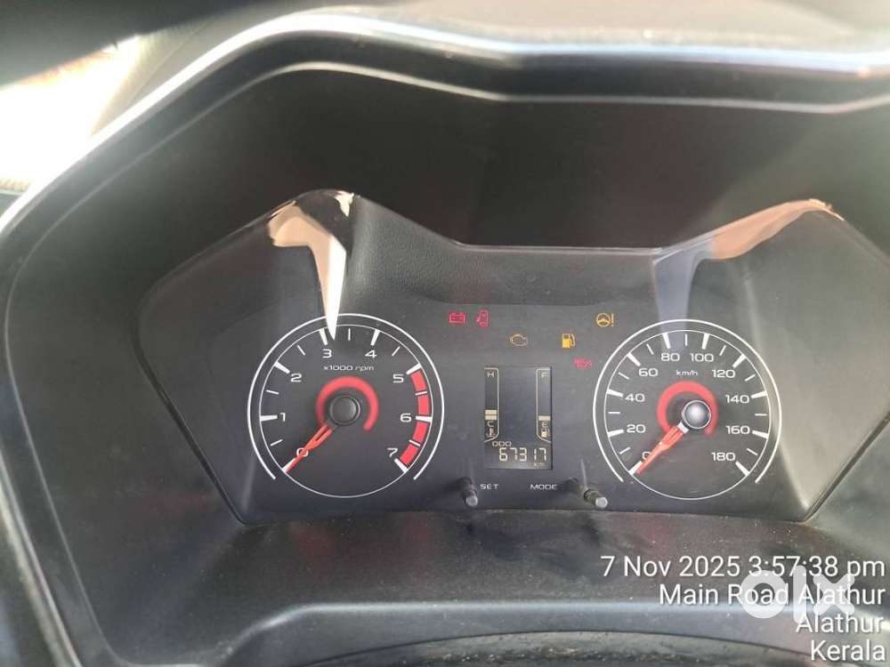 Mahindra Kuv 100 G80 K2, 2017, Petrol